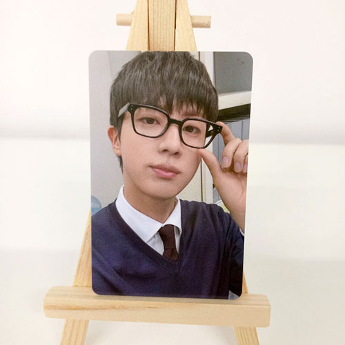 Фотокартичка на Jin (BTS), POB от Weverse