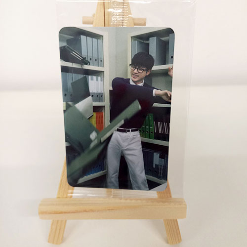 Комплект фотокартичка + 3 бр. екрана JIN (BTS), Happy, KTOWN4U - Image 2